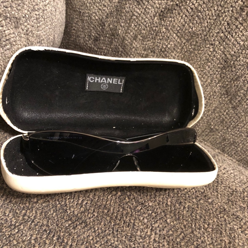 Chanel sunglasses